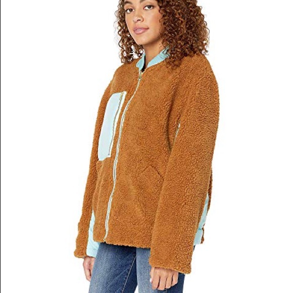 ⭐️SALE⭐️NWT FREE PEOPLE RIVINGTON SHERPA JACKET - Picture 6 of 7